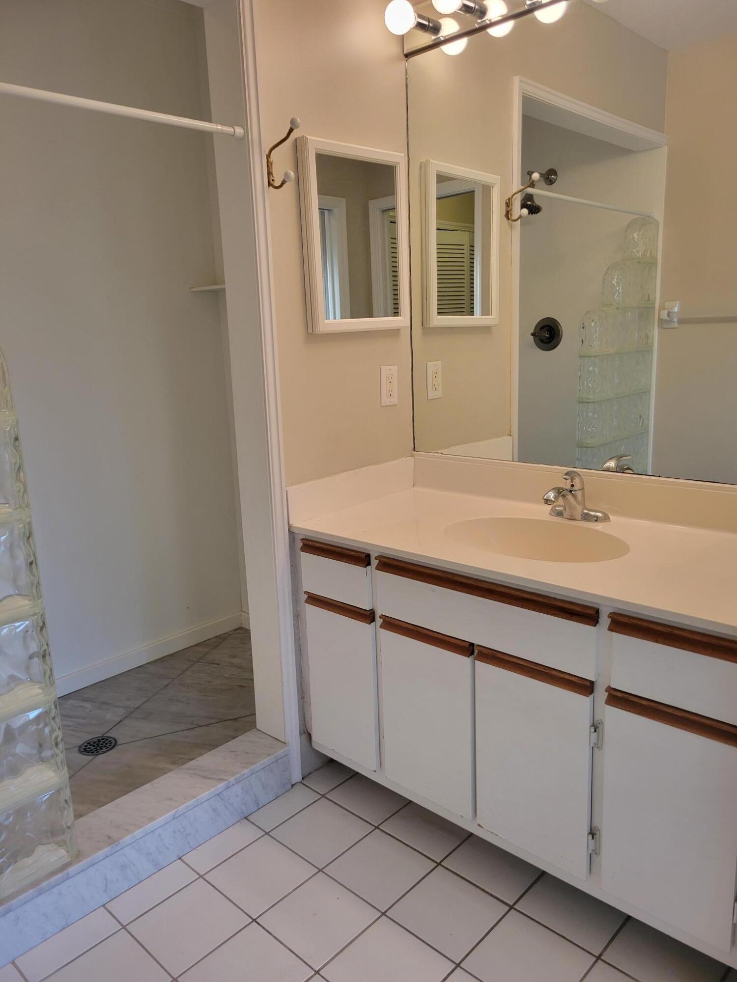 CAMELOT GARDENS PHASES 1 THRU 11 - Residential
