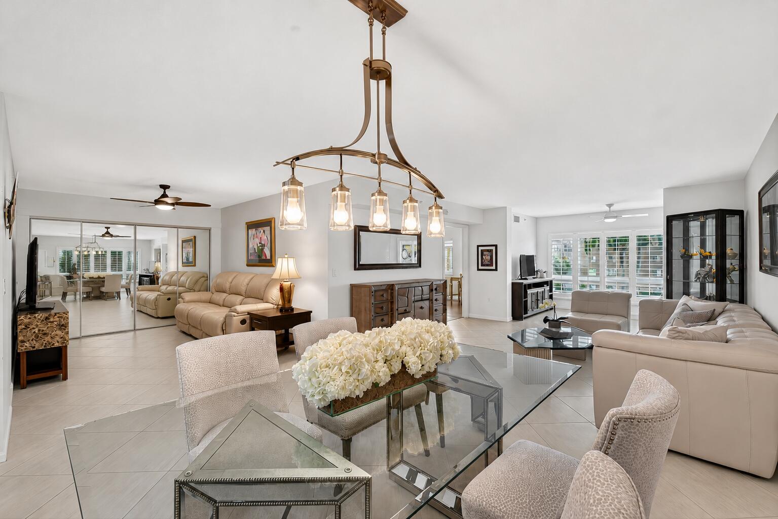 CORAL LAKES - Residential