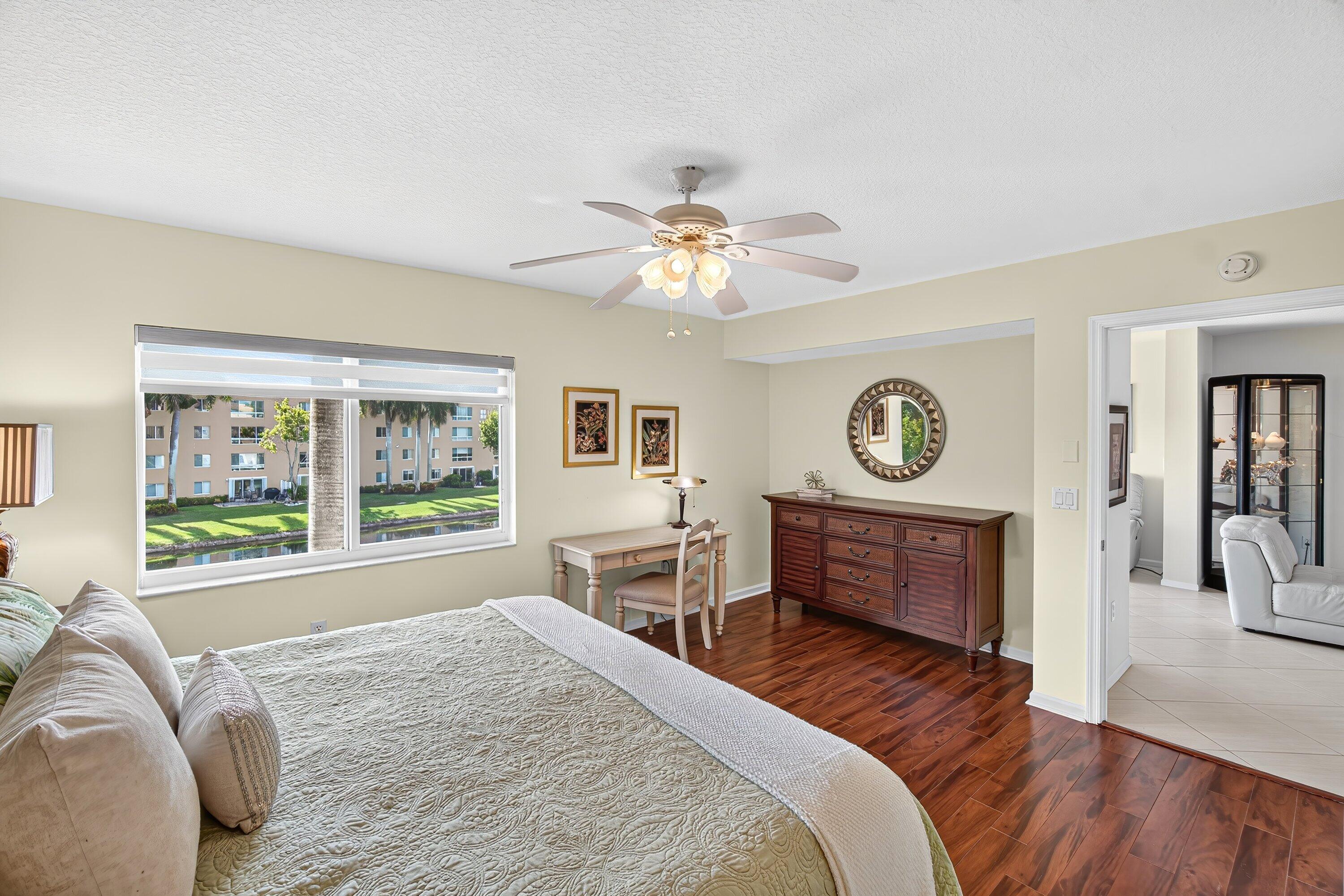 CORAL LAKES - Residential