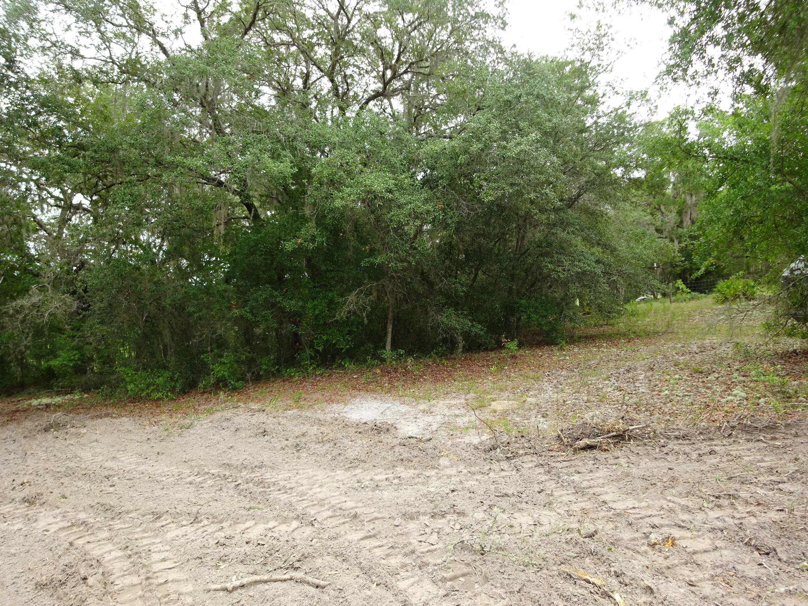 RAINBOW LAKES ESTATES SEC L - Land