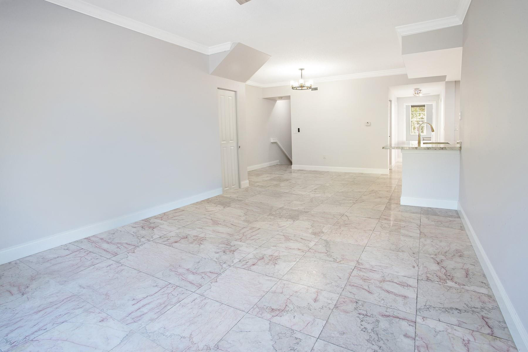 poinciana - Residential