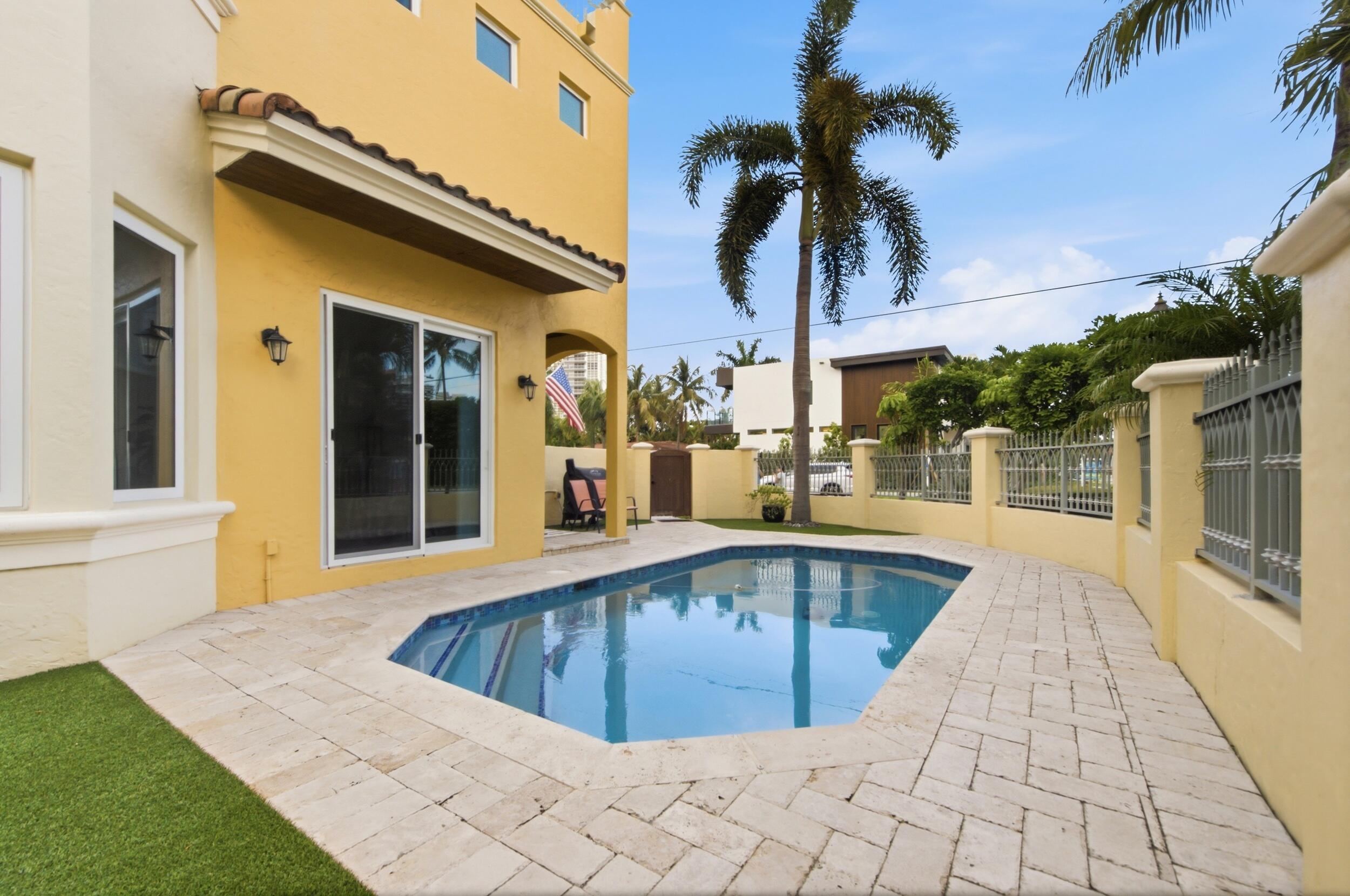 Lauderdale Beach Estates - Residential