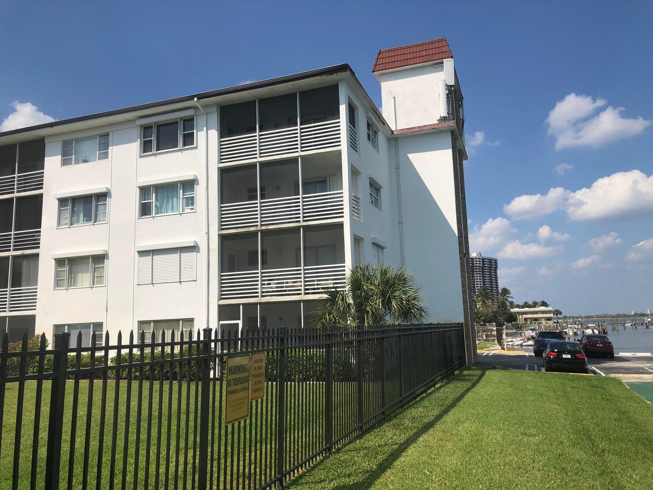 REGENCY SURF & RACQUET CLUB CONDO - Residential Lease