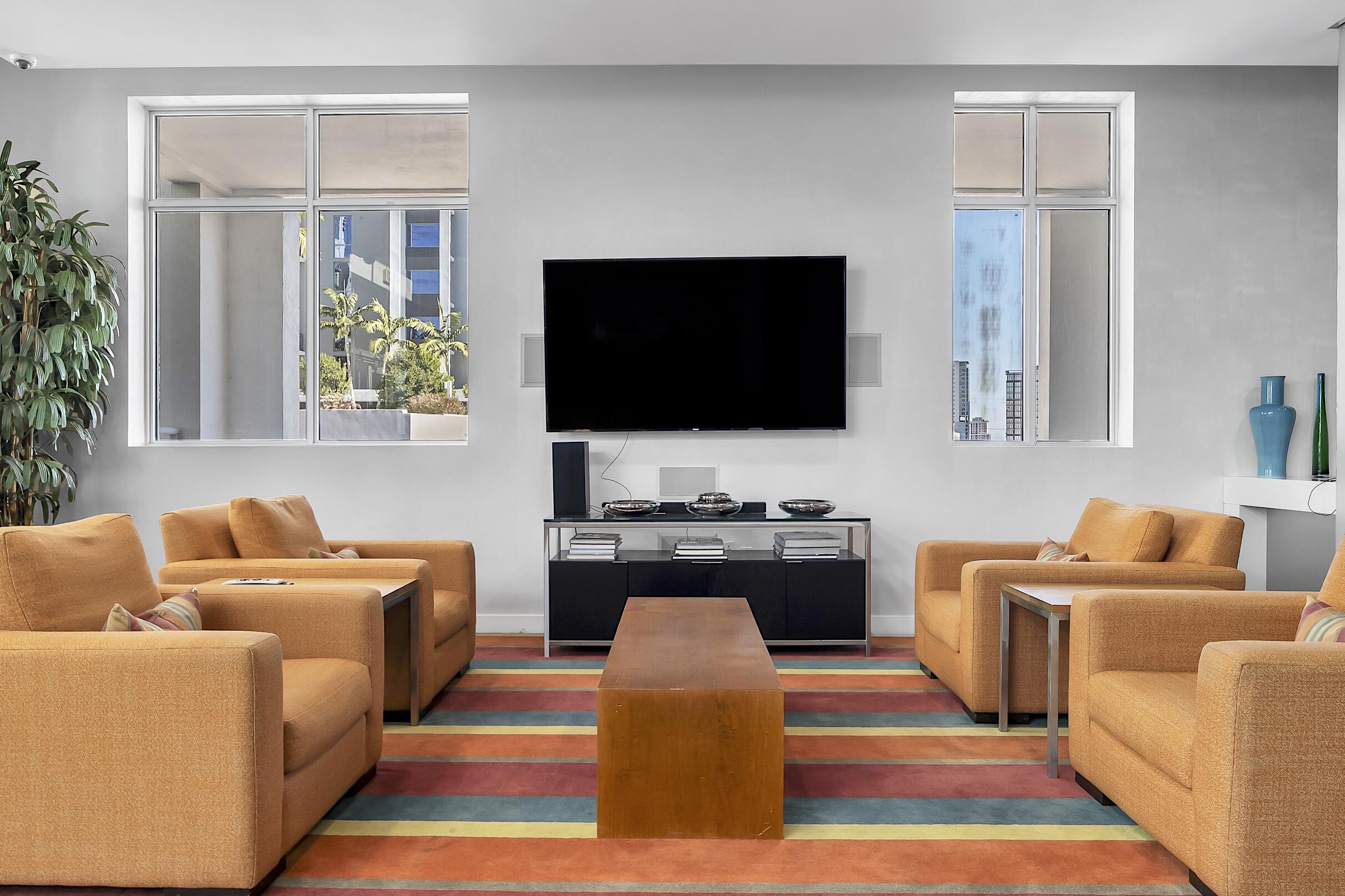 EDGE CONDO - Residential