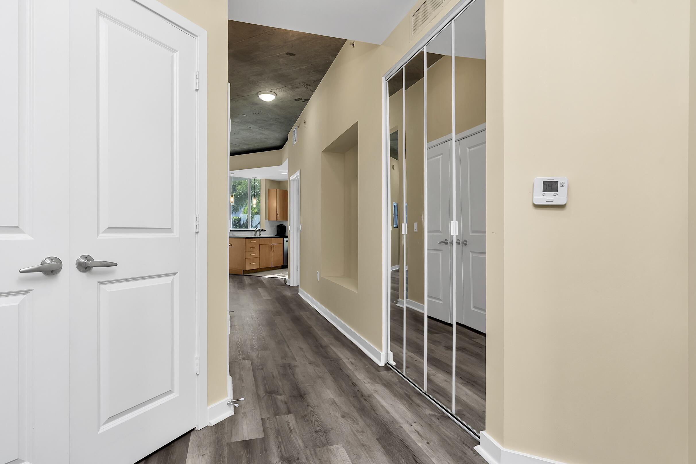 EDGE CONDO - Residential