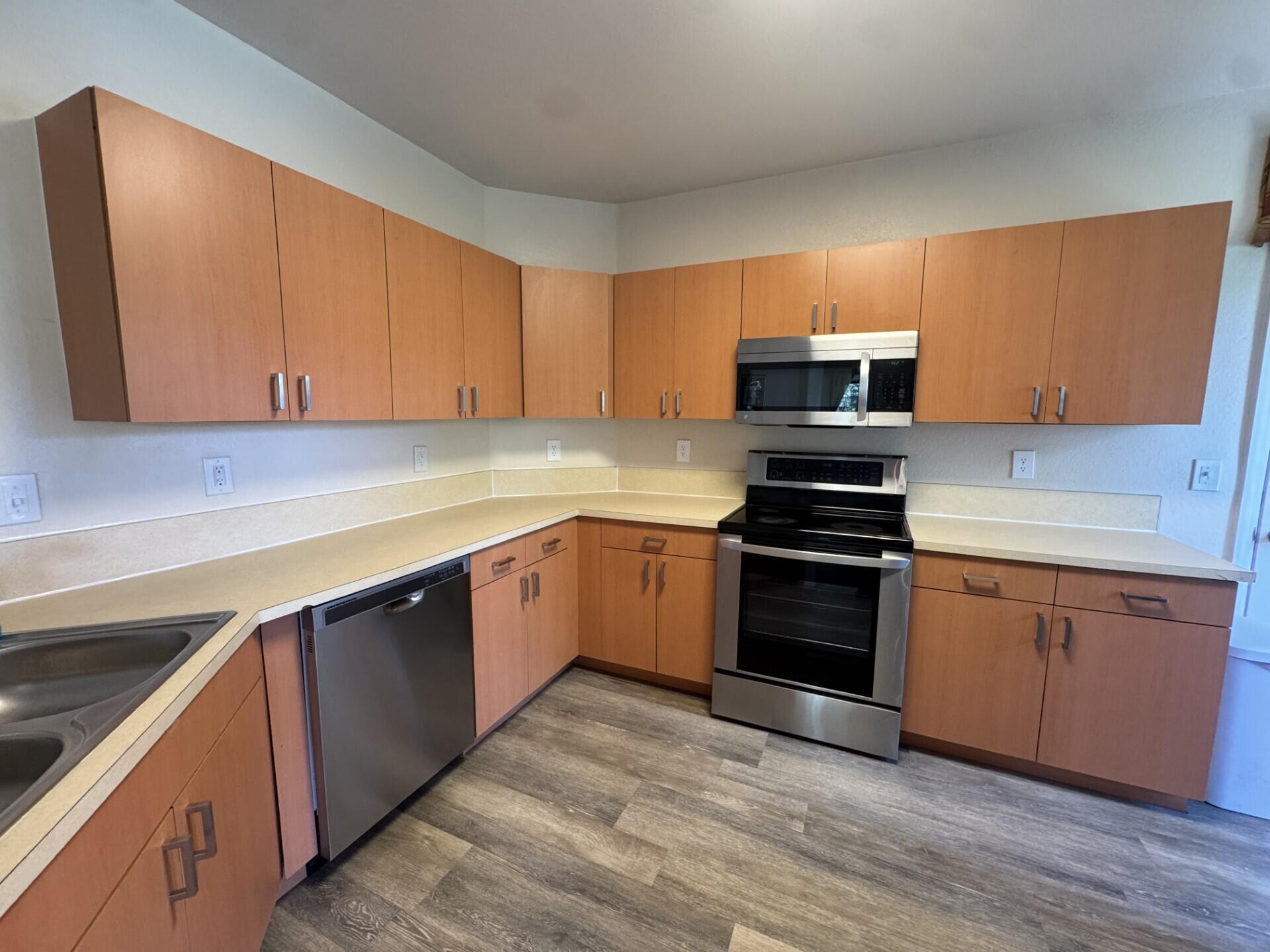 THE BELMONT II AT ST LUCIE WEST, A CONDOMINIUM - Residential Lease