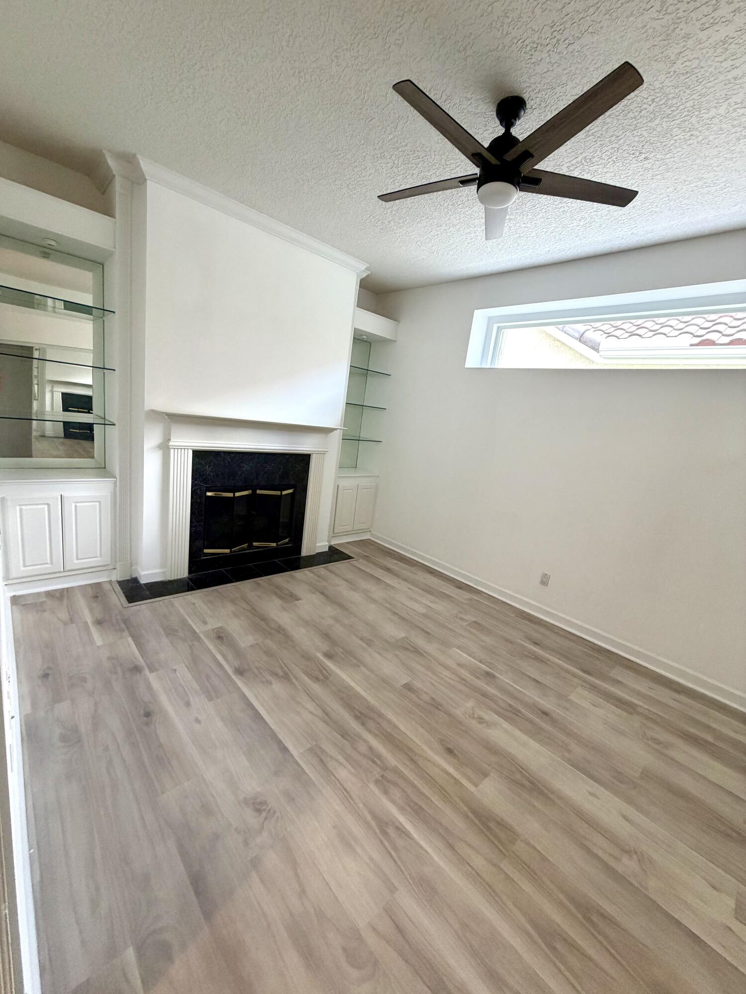 LAKE CHARLES PHASE 2B-1 - Residential Lease