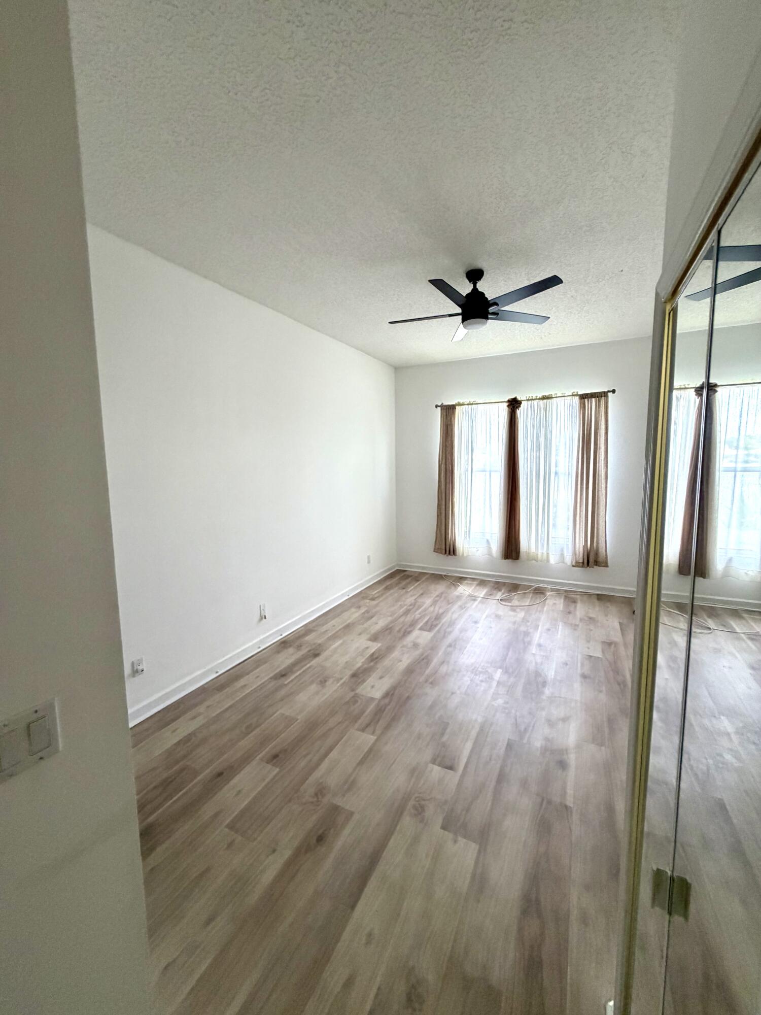 LAKE CHARLES PHASE 2B-1 - Residential Lease