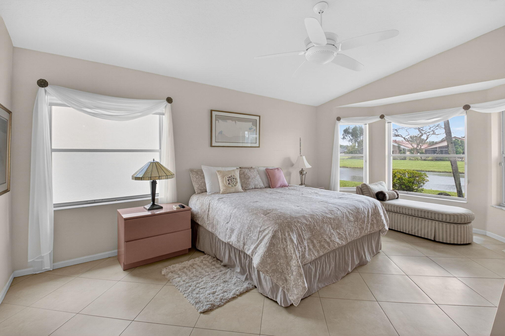 CASCADE LAKES - Residential Lease