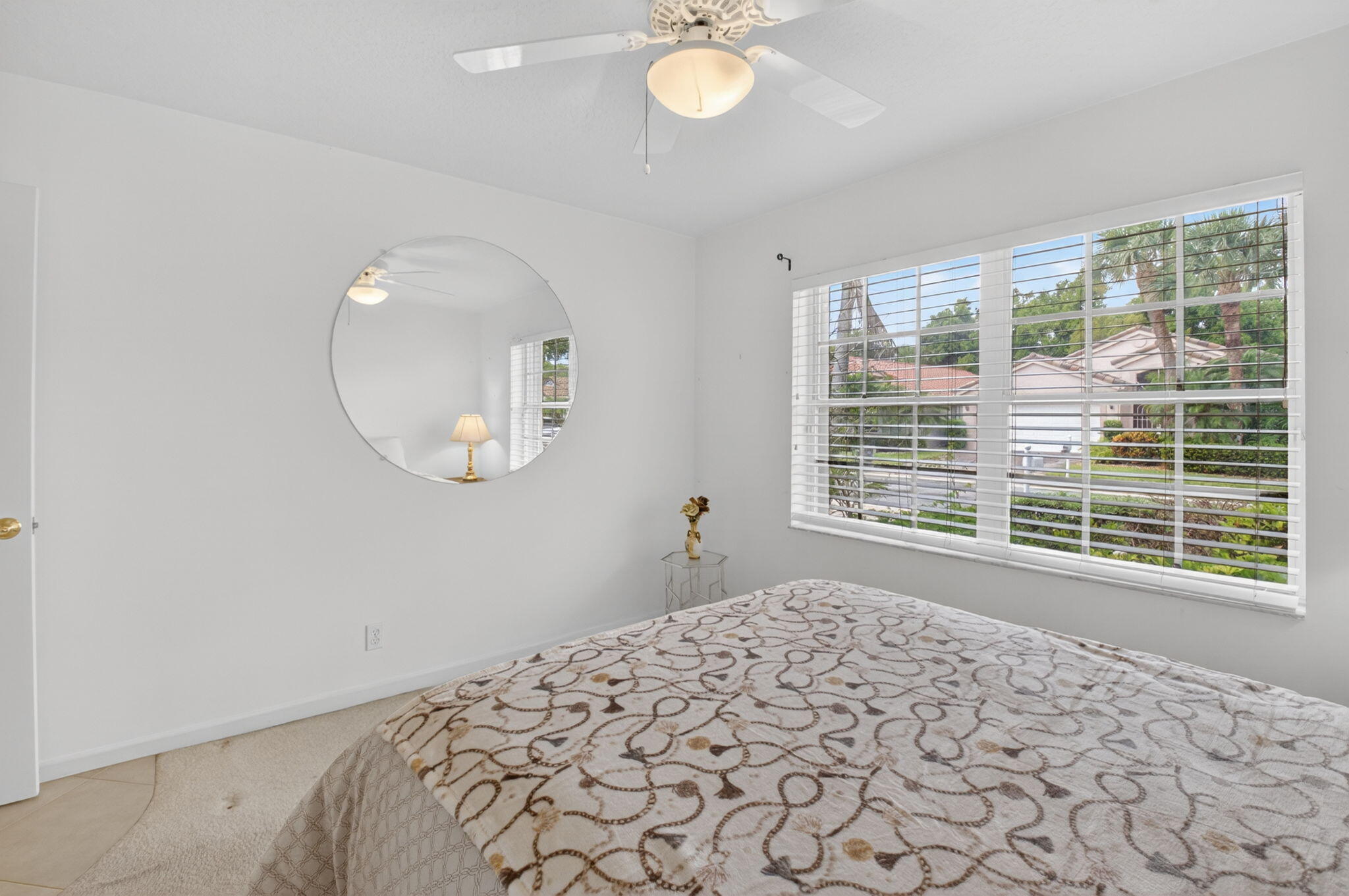 CASCADE LAKES - Residential Lease