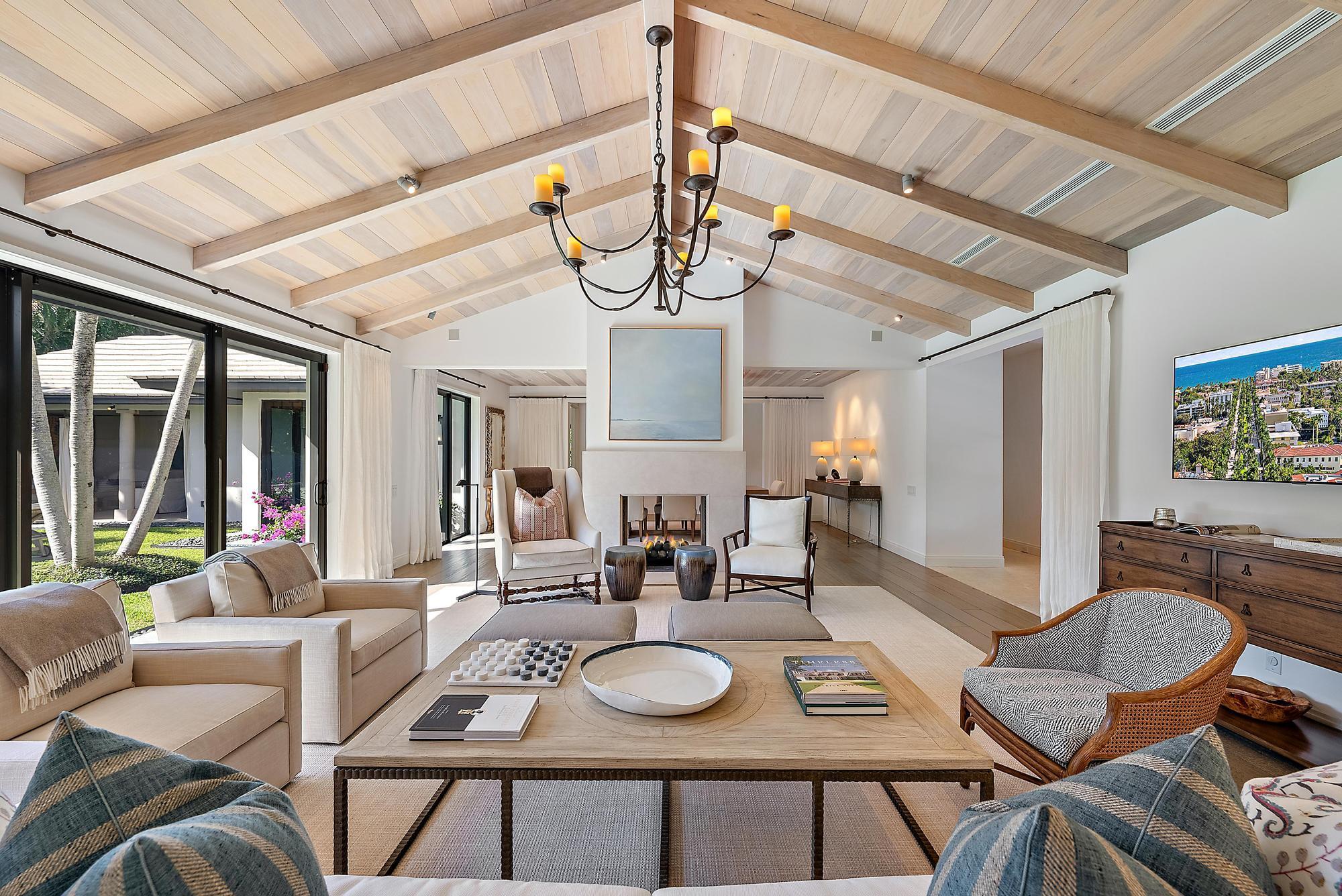 WOODS LANDING PL 3 IN - Residential
