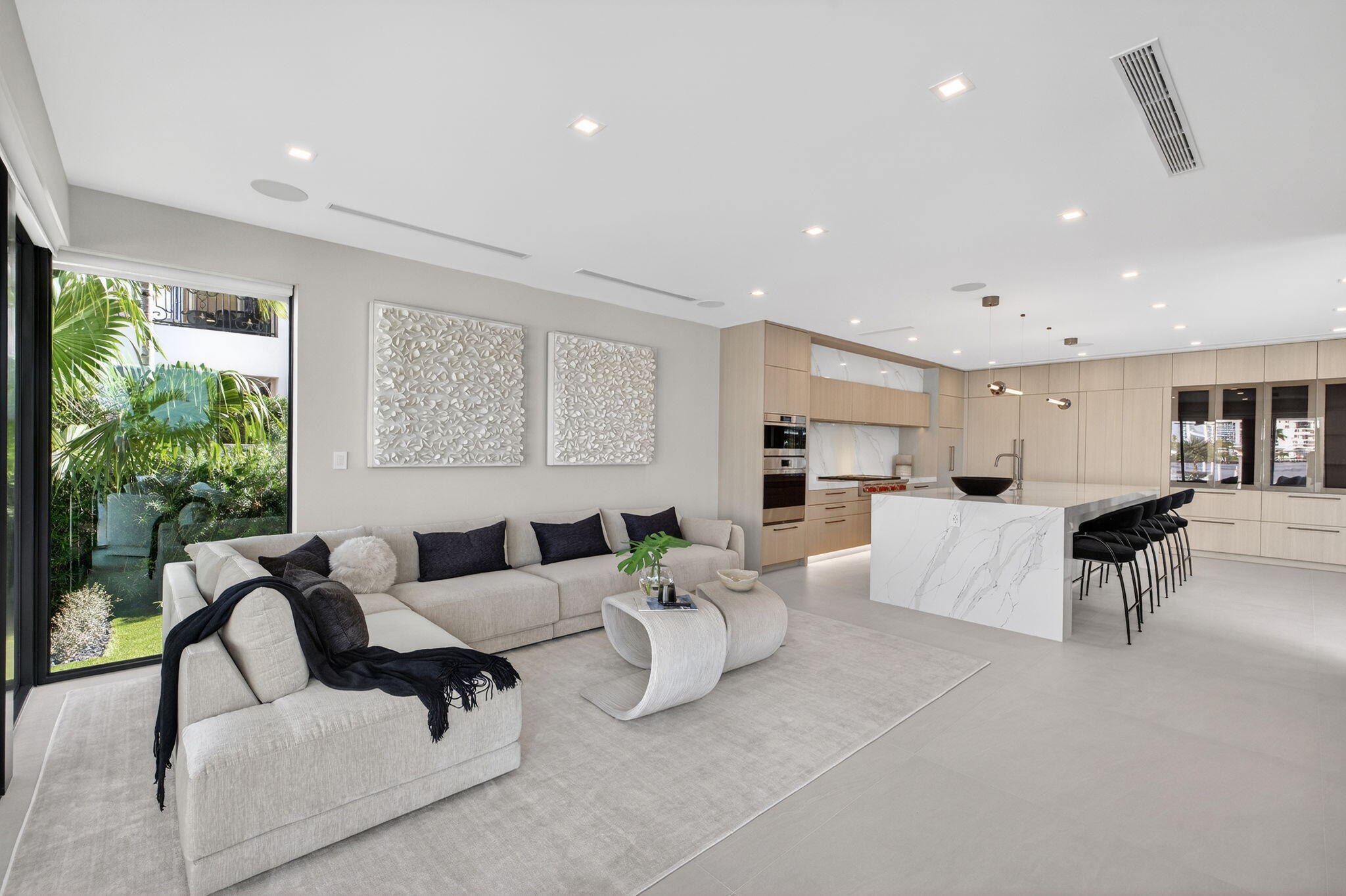 SEA ISLAND - Residential