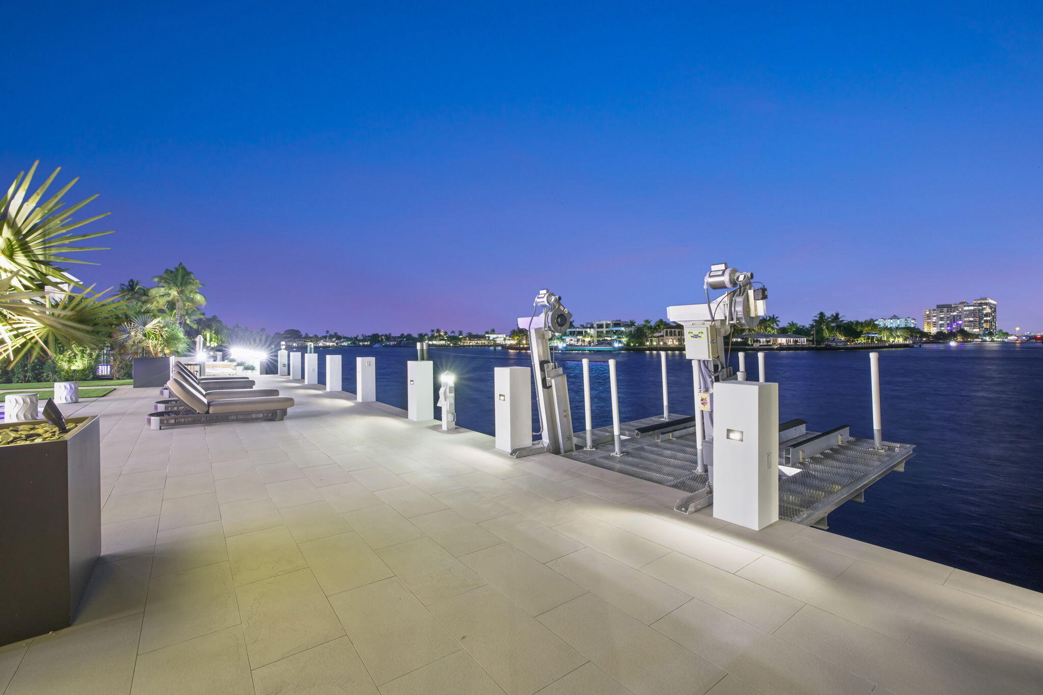 SEA ISLAND - Residential