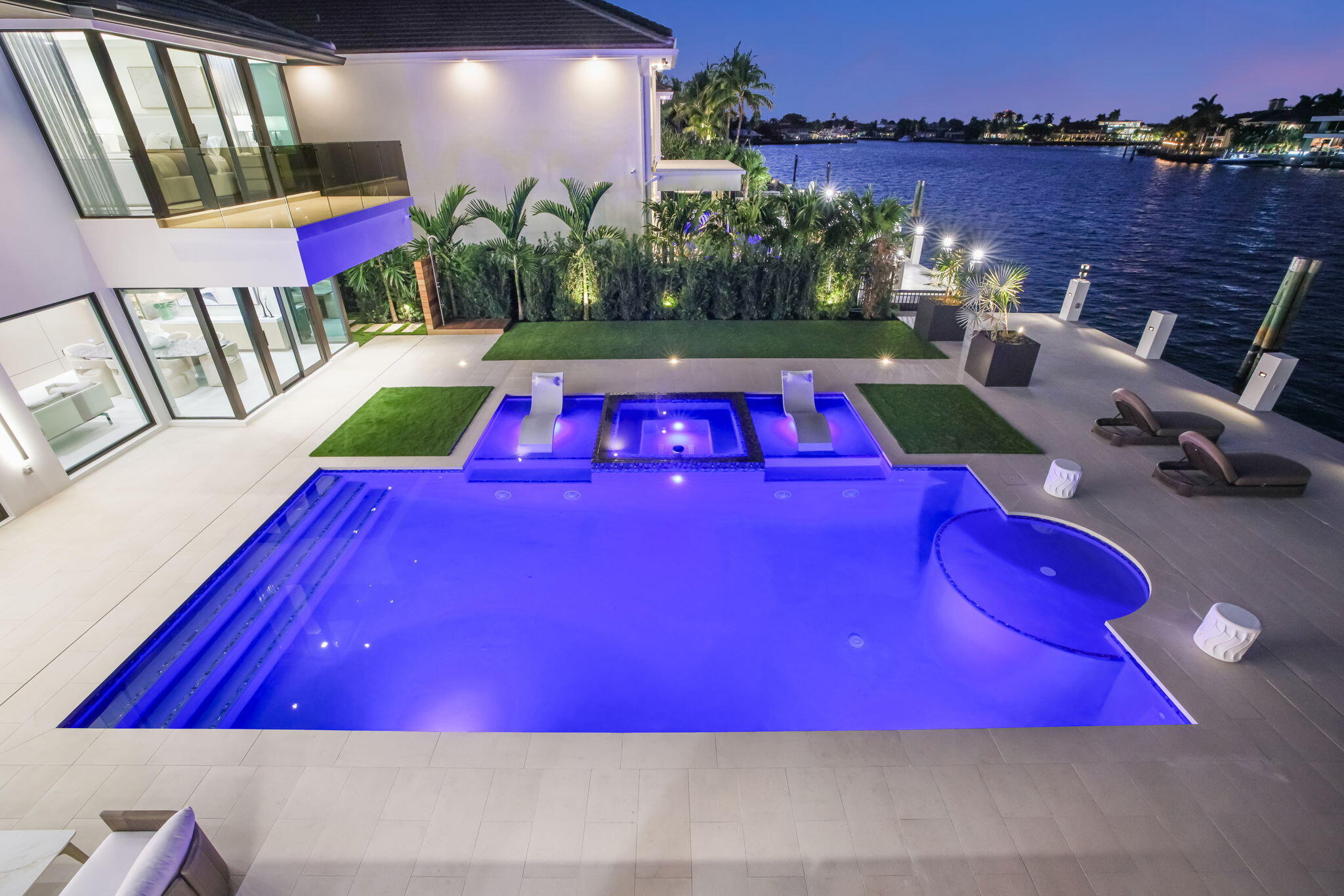 SEA ISLAND - Residential