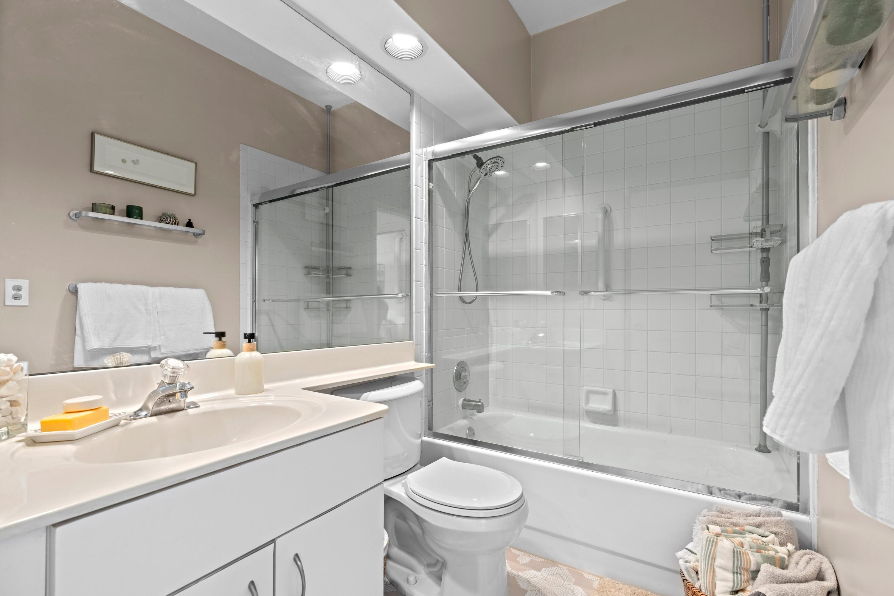 MONTEGO BAY 3 - Residential