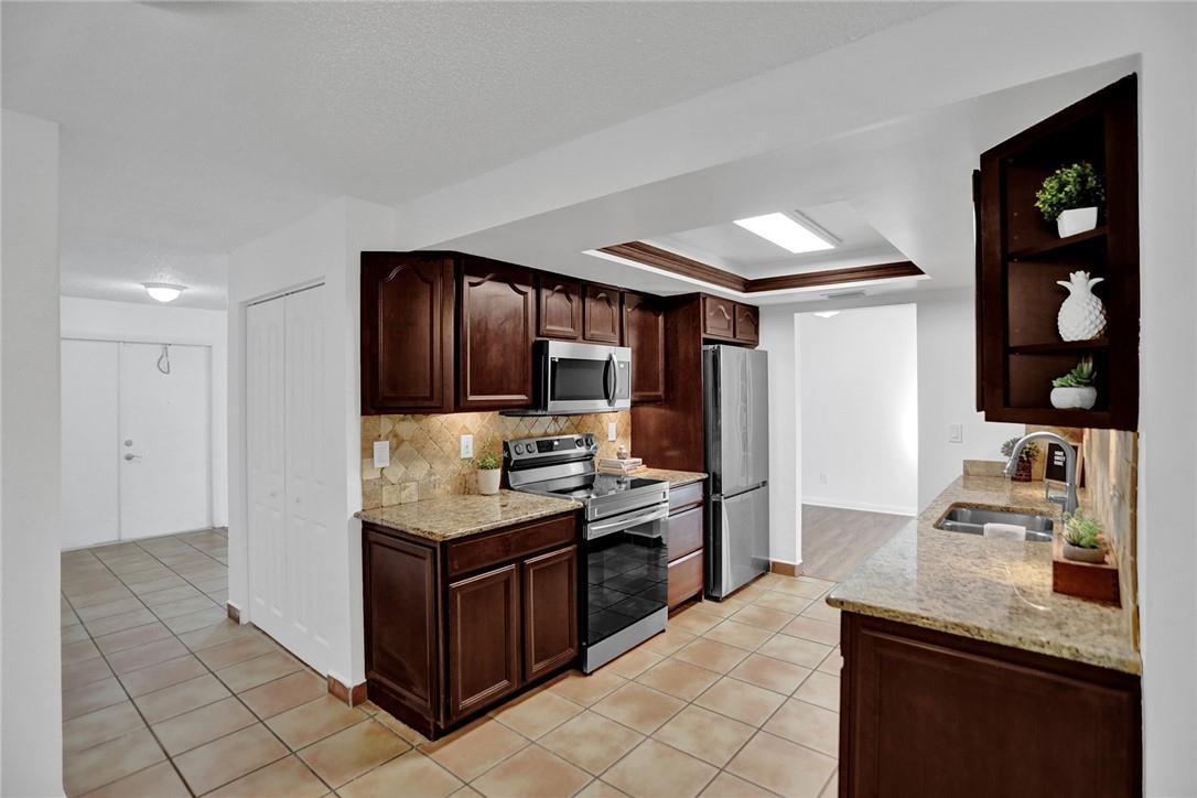WESTWOOD COMMUNITY 6 - Residential