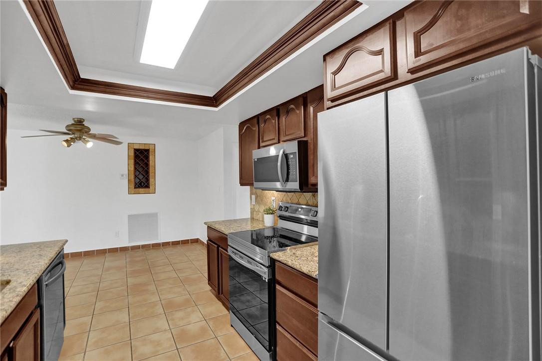 WESTWOOD COMMUNITY 6 - Residential