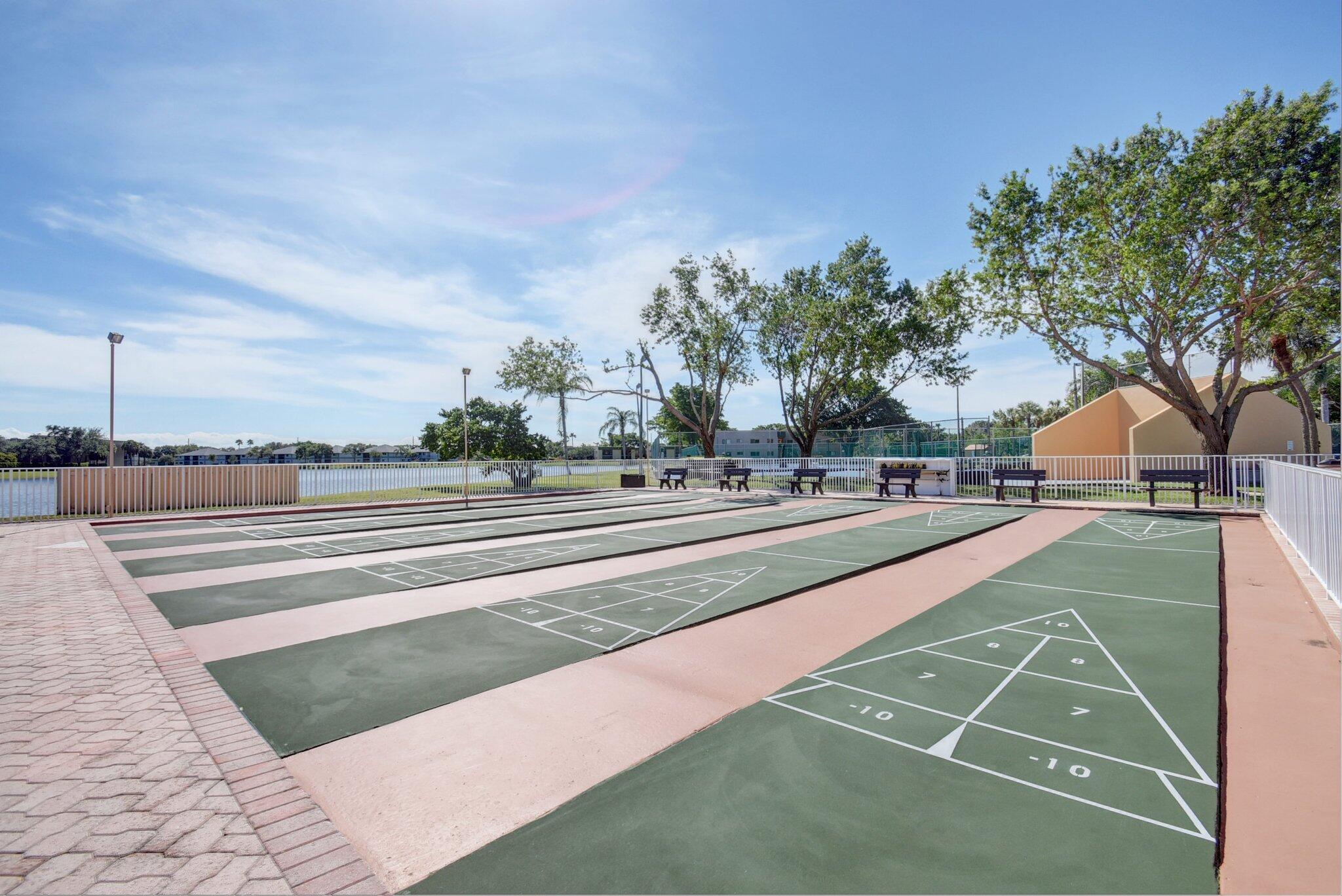 LAKES OF DELRAY - Residential