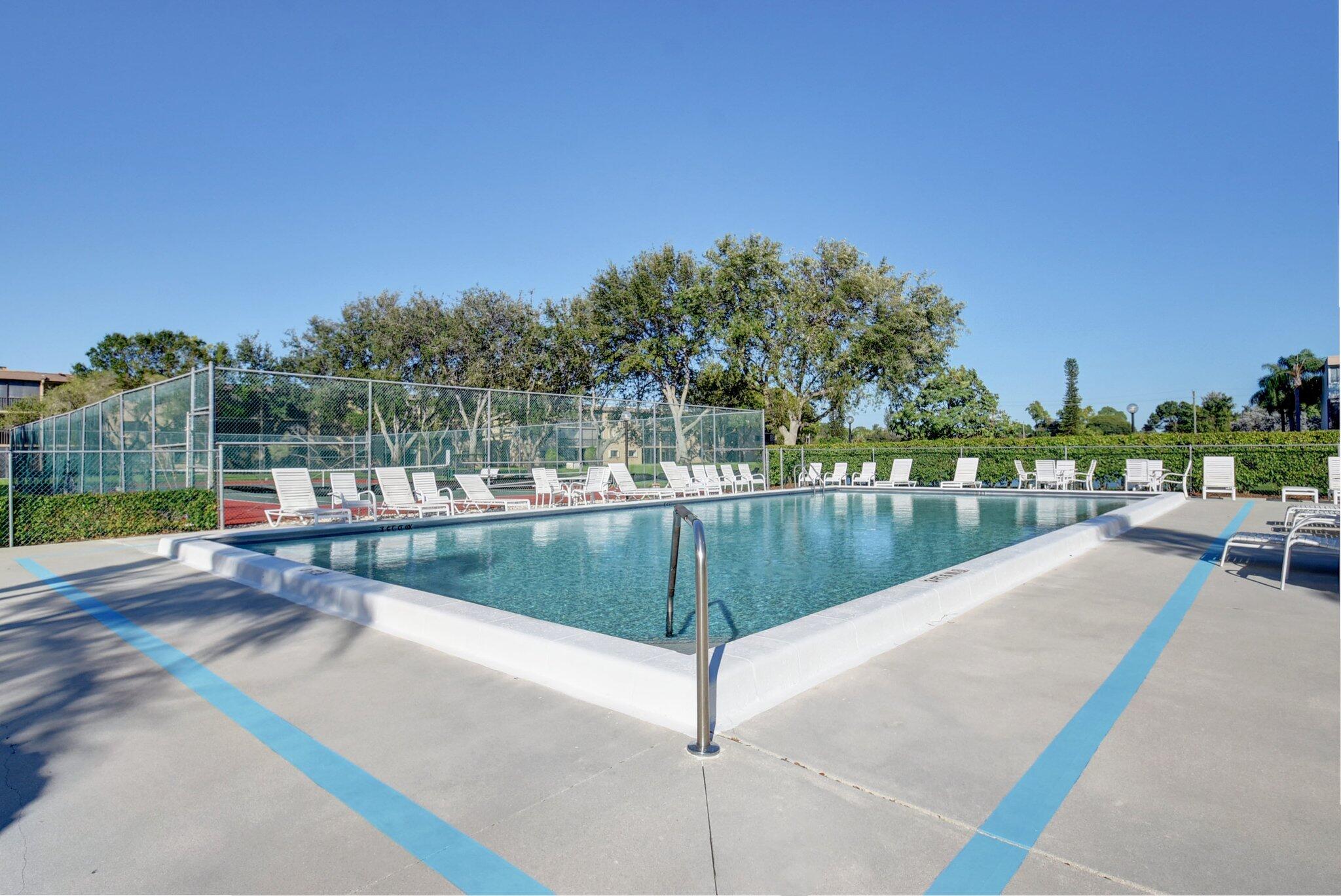 LAKES OF DELRAY - Residential
