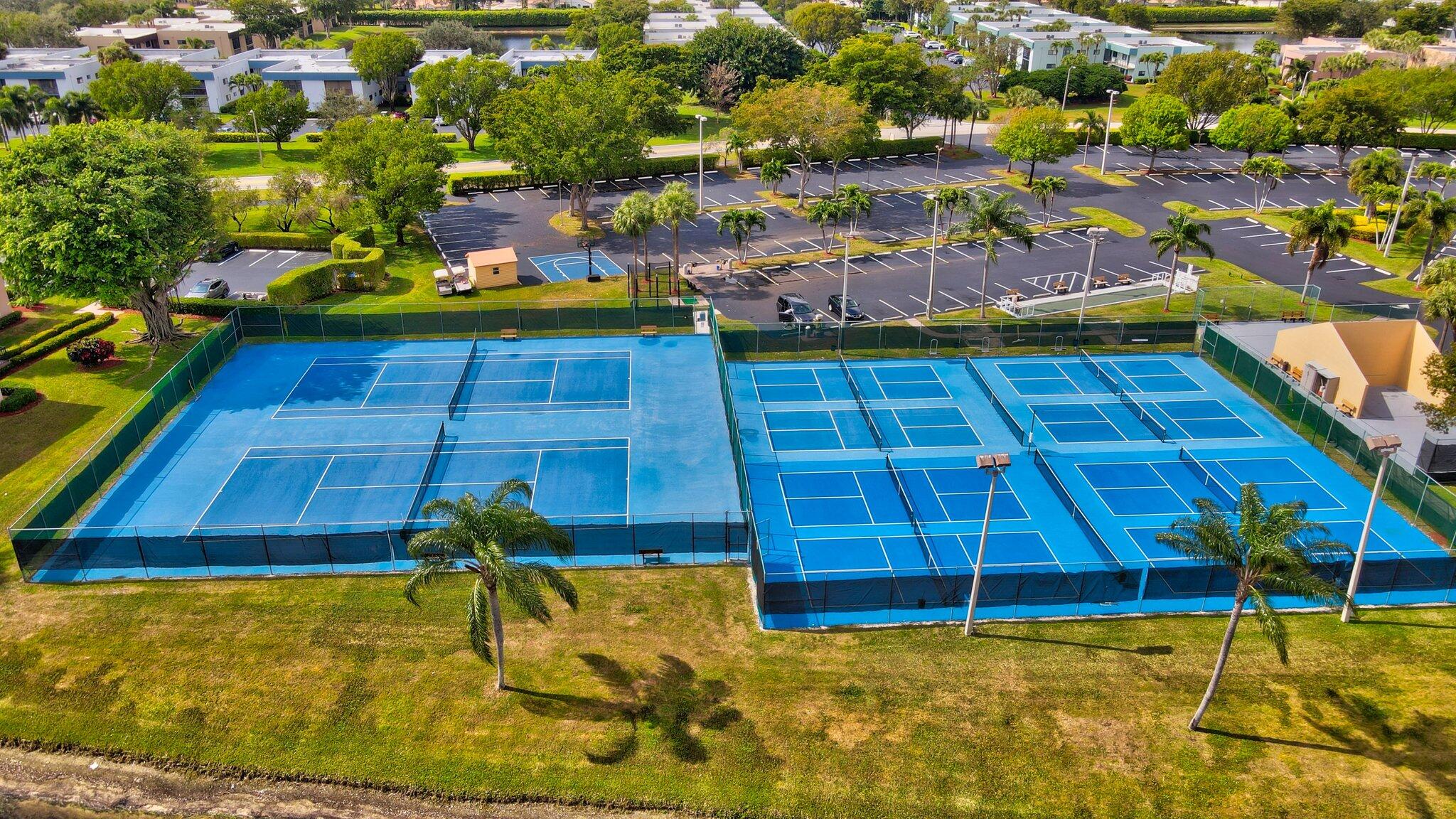 LAKES OF DELRAY - Residential