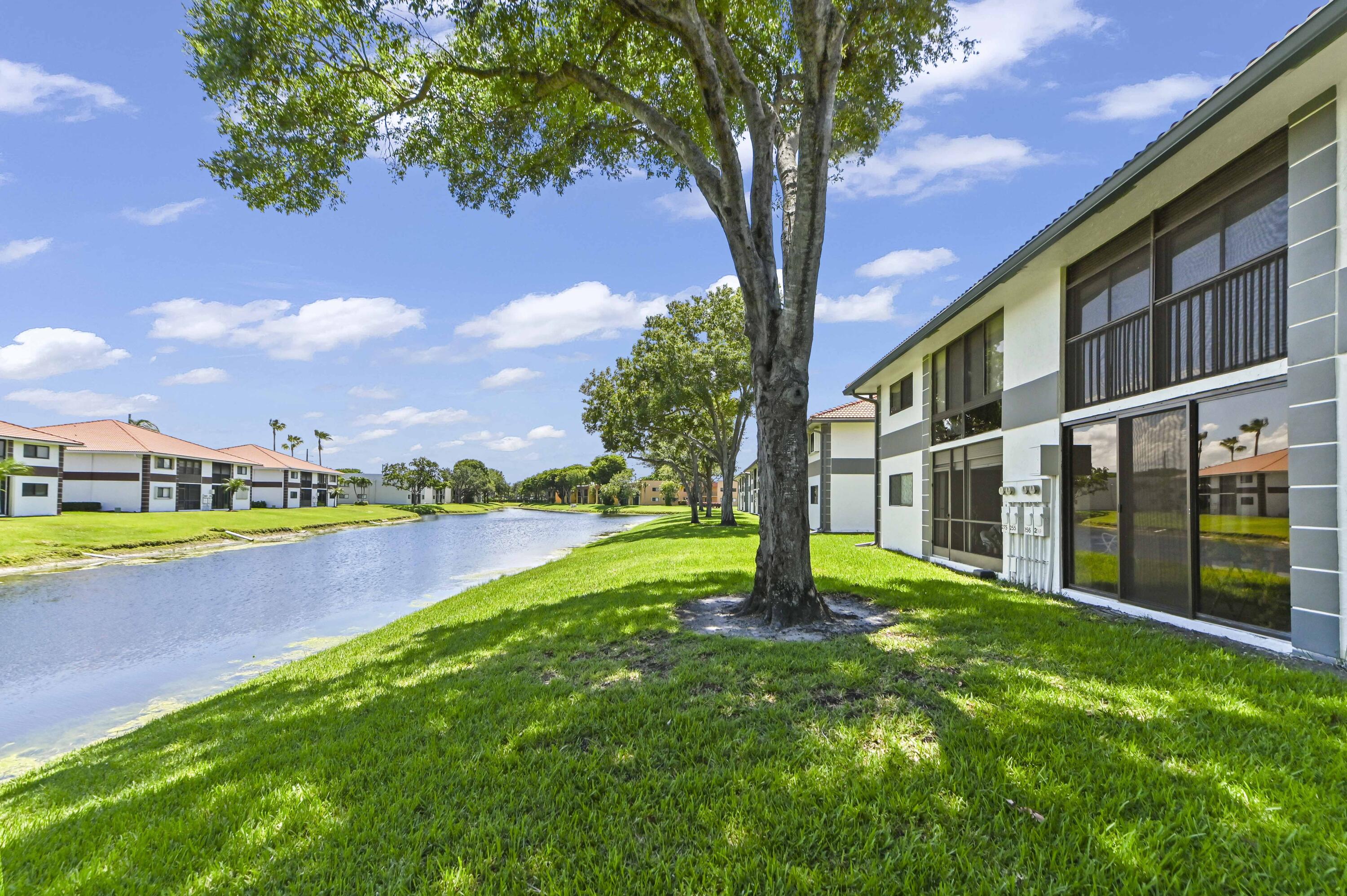 LAKES OF DELRAY - Residential