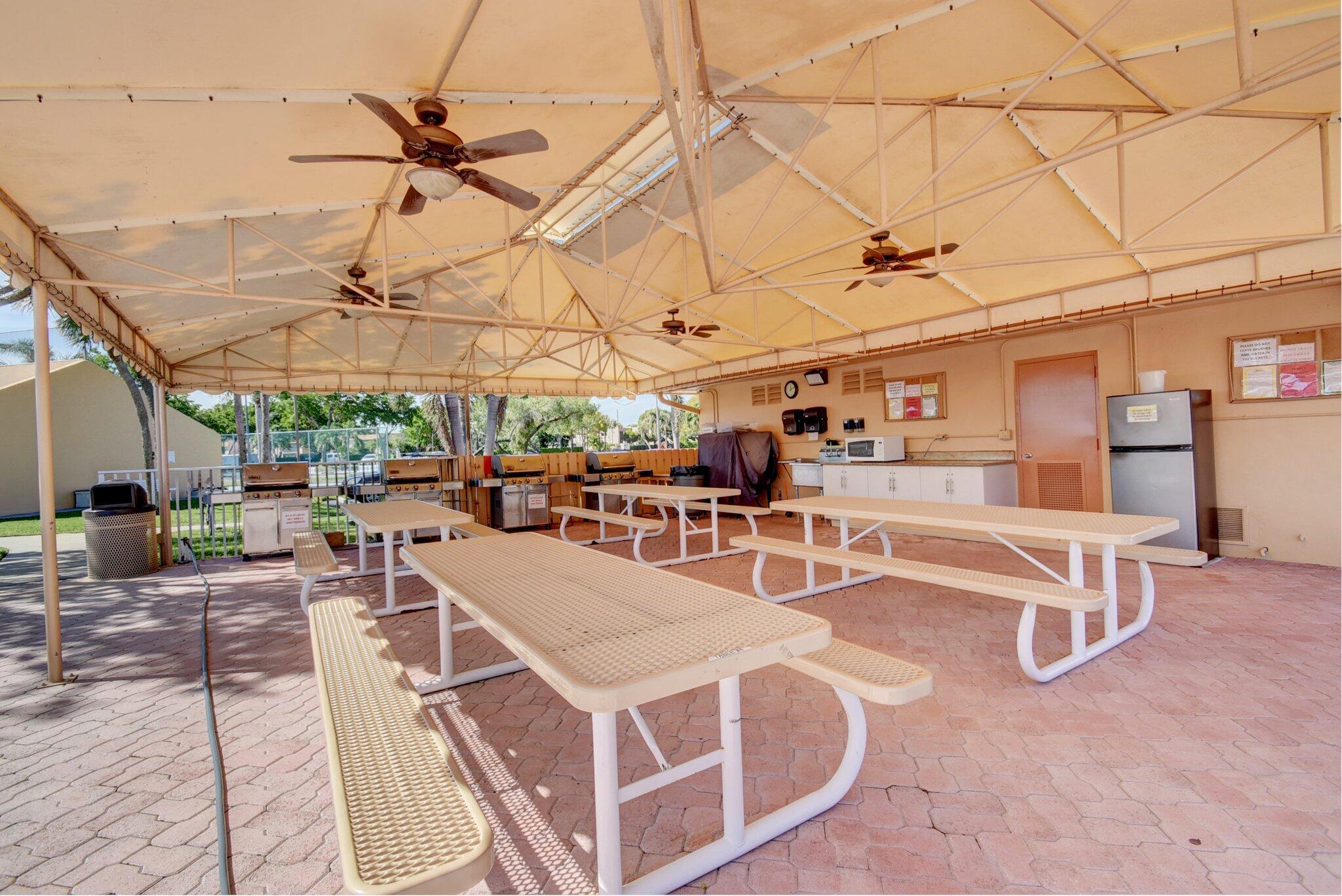 LAKES OF DELRAY - Residential