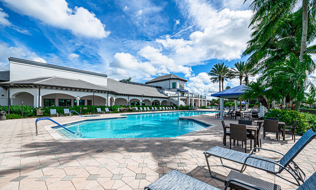 VENETIAN ISLES - Residential