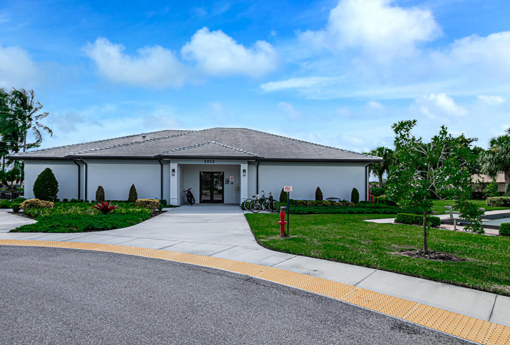 VENETIAN ISLES - Residential