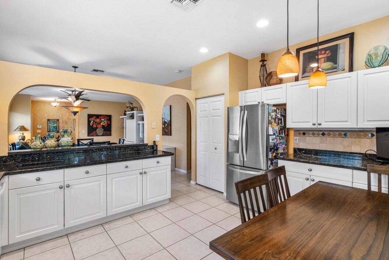 VENETIAN ISLES - Residential