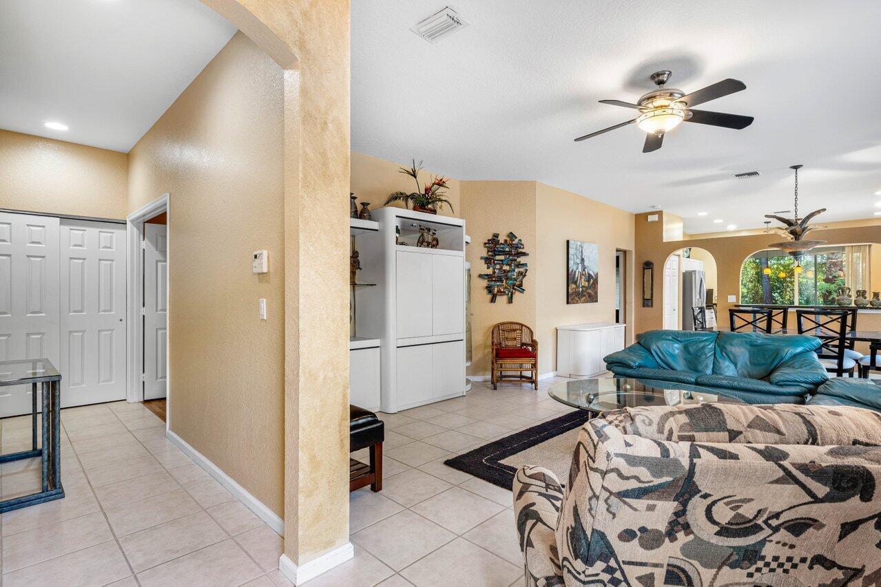 VENETIAN ISLES - Residential