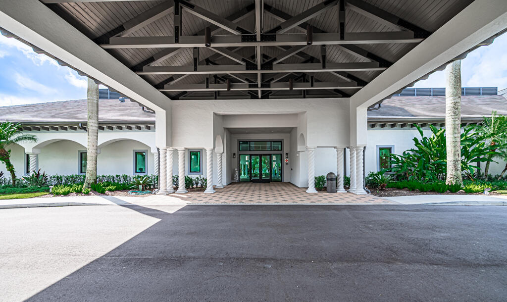 VENETIAN ISLES - Residential
