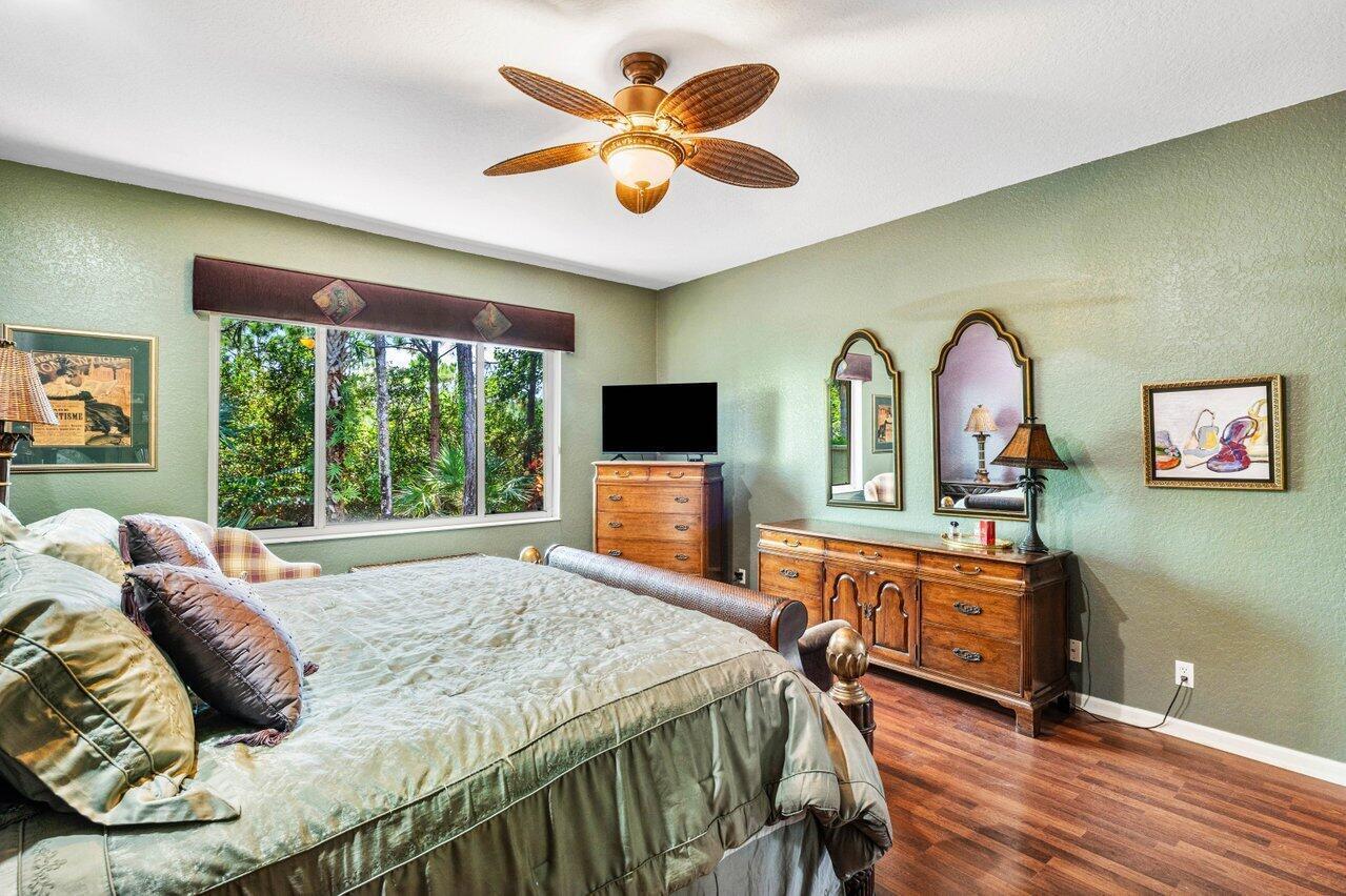 VENETIAN ISLES - Residential