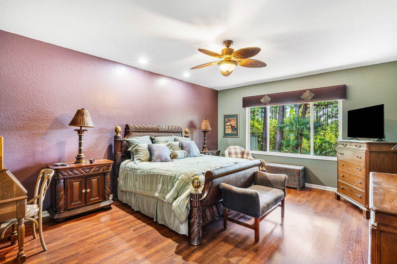 VENETIAN ISLES - Residential