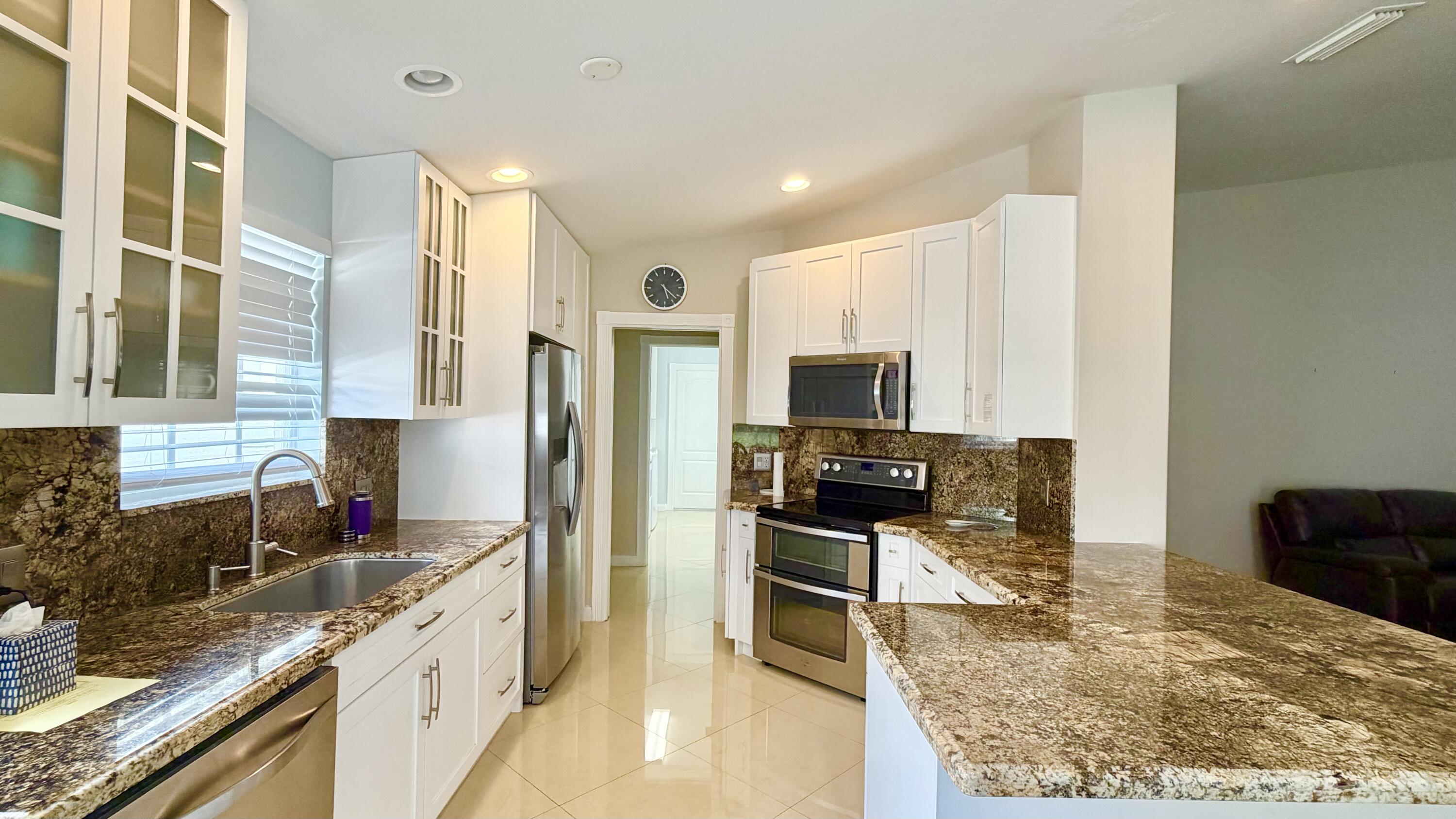 RIVERWALK - Residential