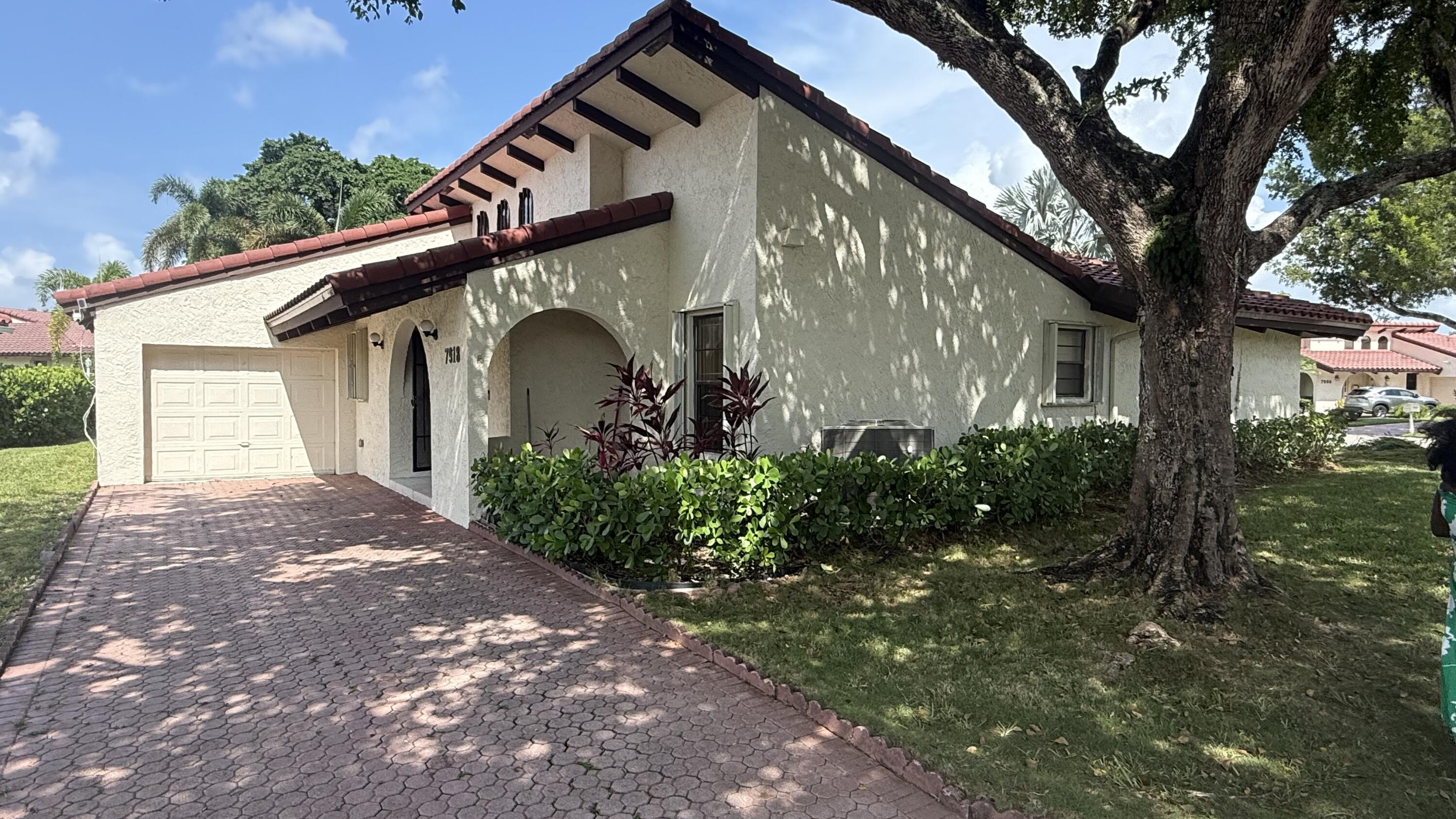 PINES AT WOODMONT III CONDO - Residential