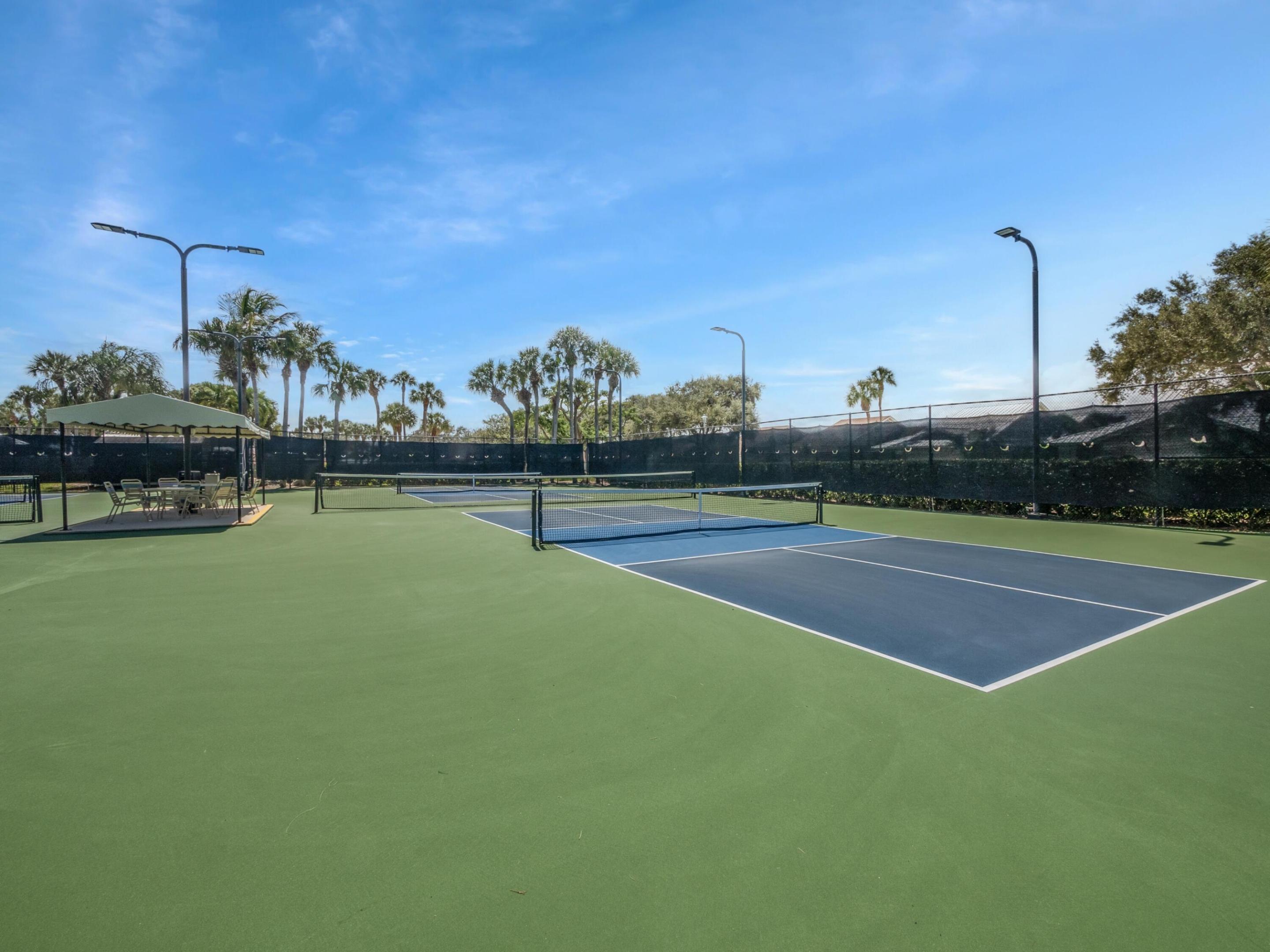 RIDGE AT THE BLUFFS - Residential Lease