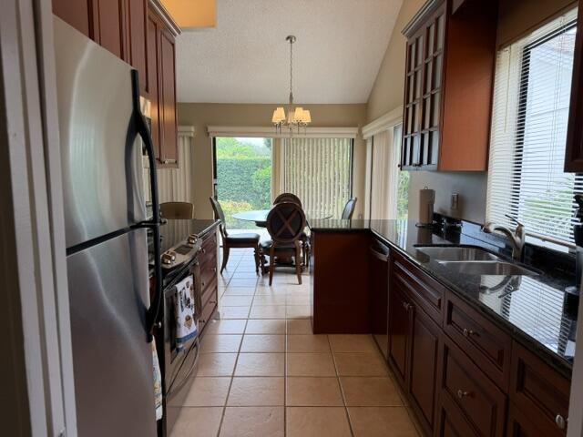 RIDGE AT THE BLUFFS - Residential Lease