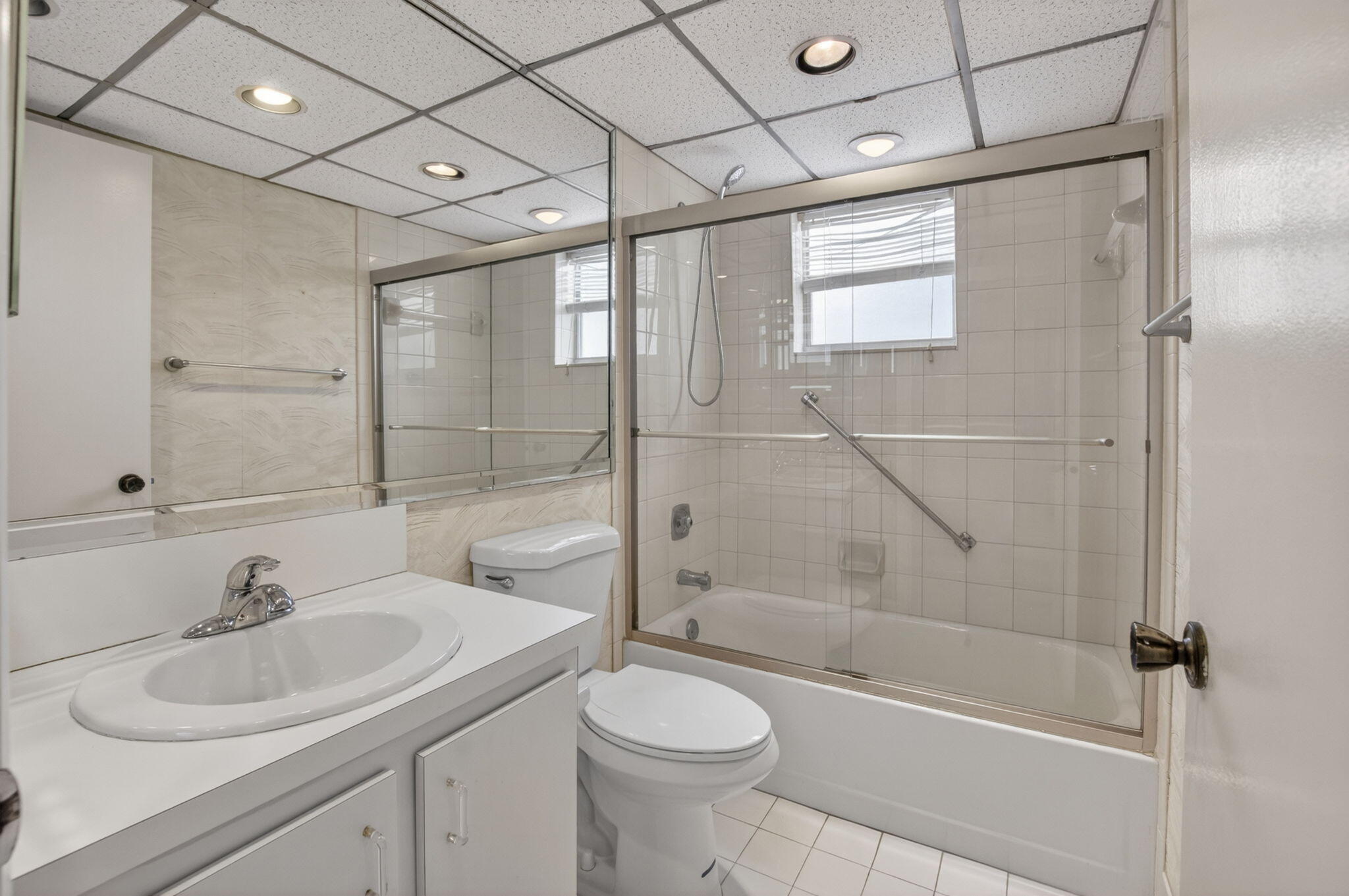 KINGS POINT NORMANDY CONDOS - Residential