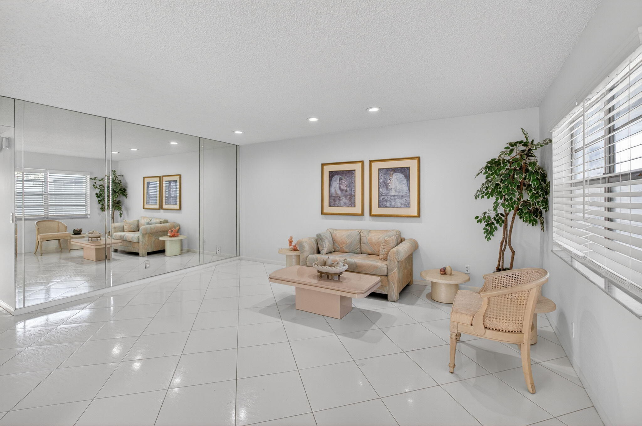 KINGS POINT NORMANDY CONDOS - Residential