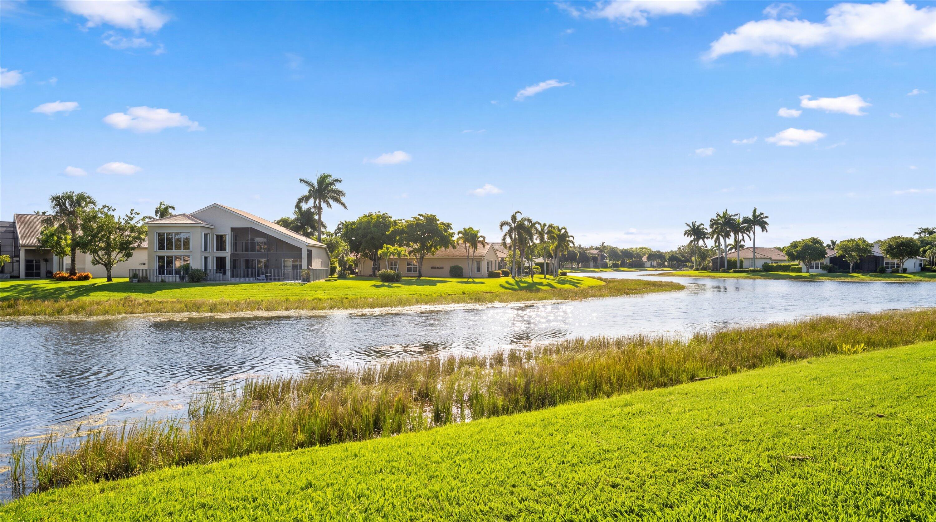 VALENCIA PALMS 3 - Residential