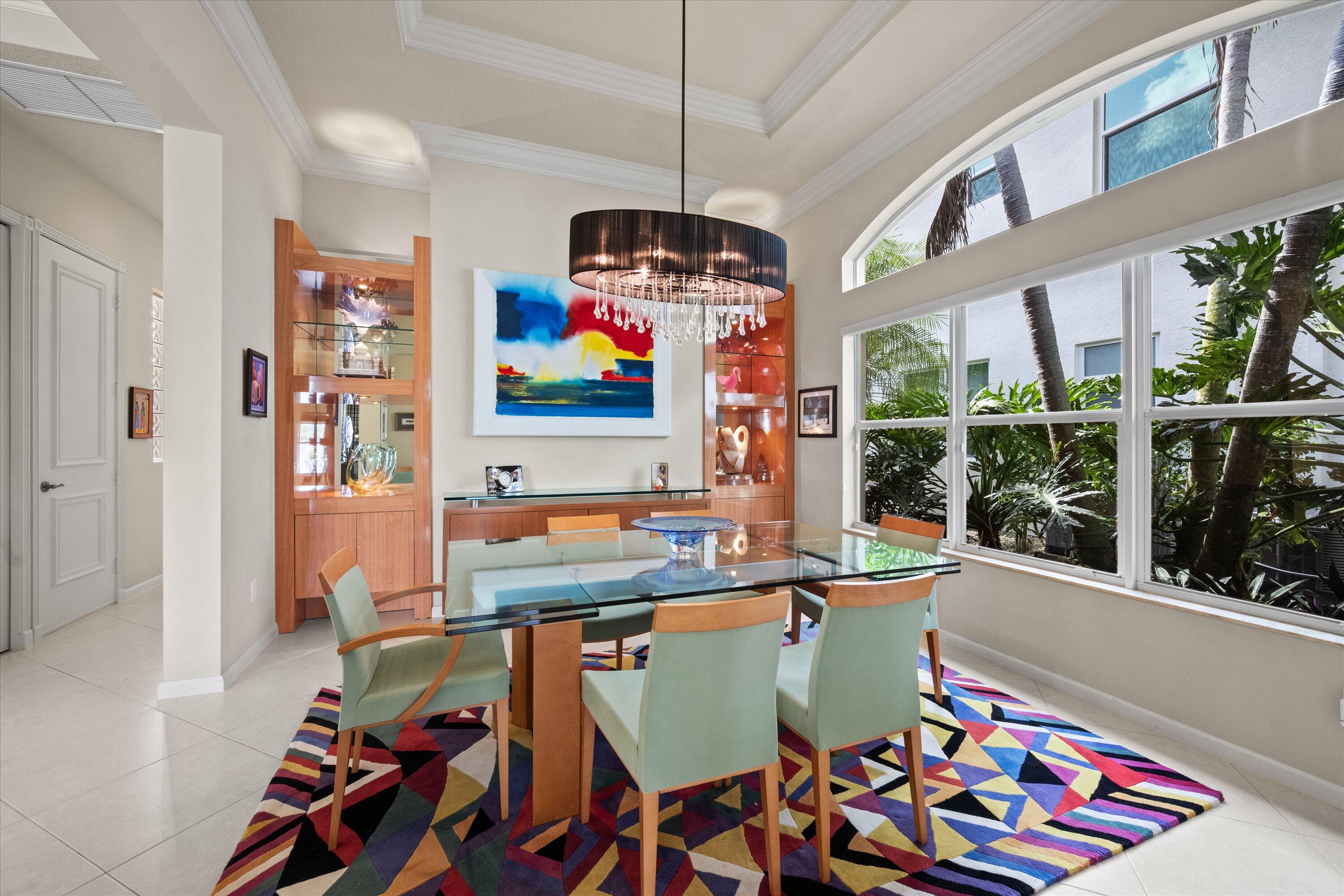 VALENCIA PALMS 3 - Residential
