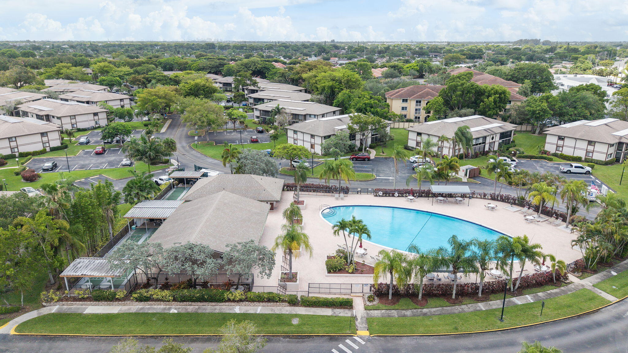 BELFORT CONDOMINIUM K - Residential