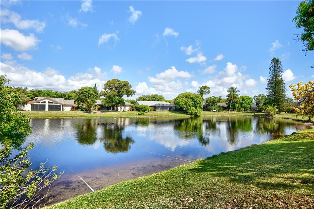 Coco Wood Lakes - Residential