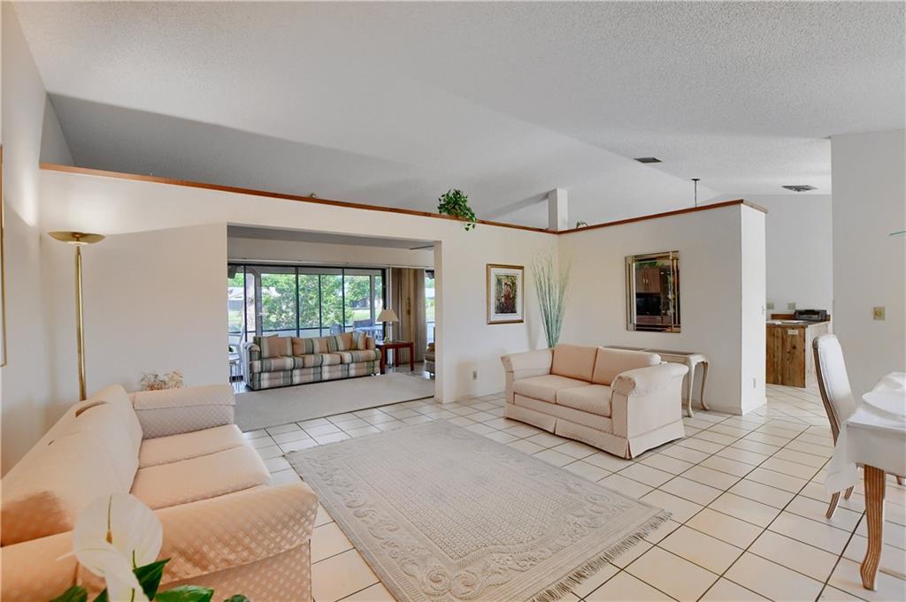 Coco Wood Lakes - Residential