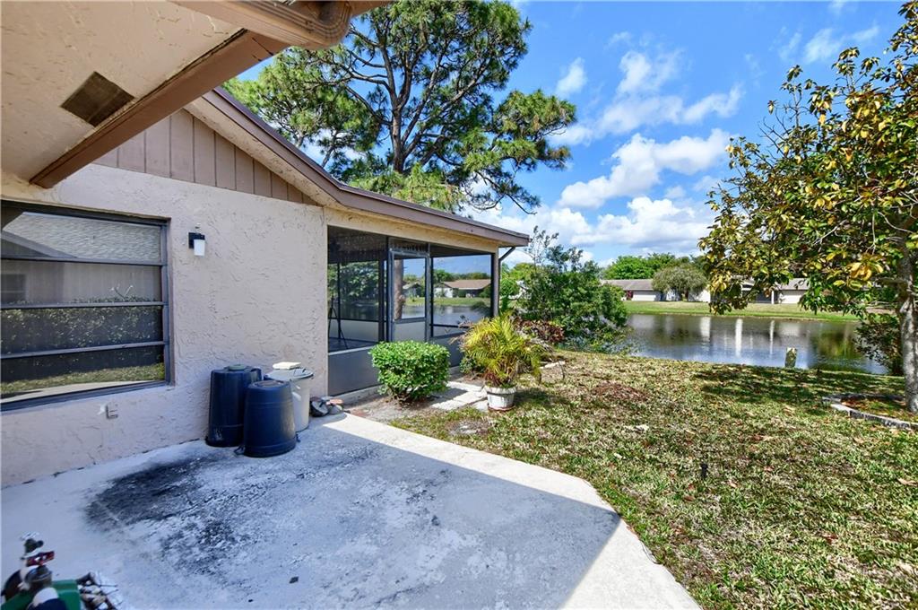 Coco Wood Lakes - Residential