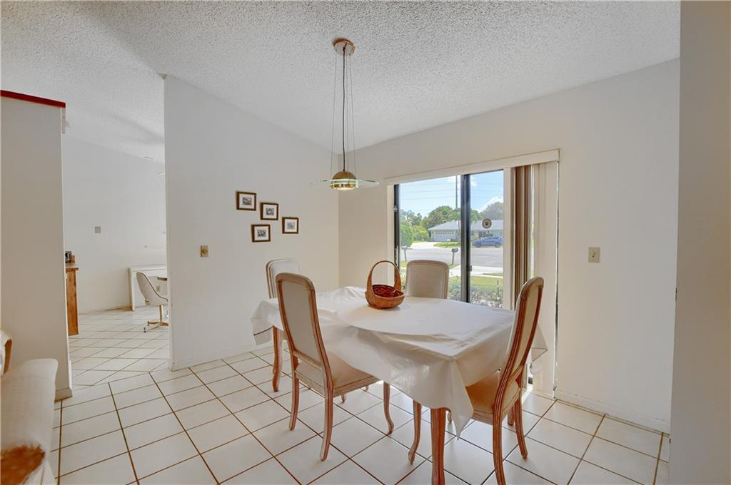 Coco Wood Lakes - Residential
