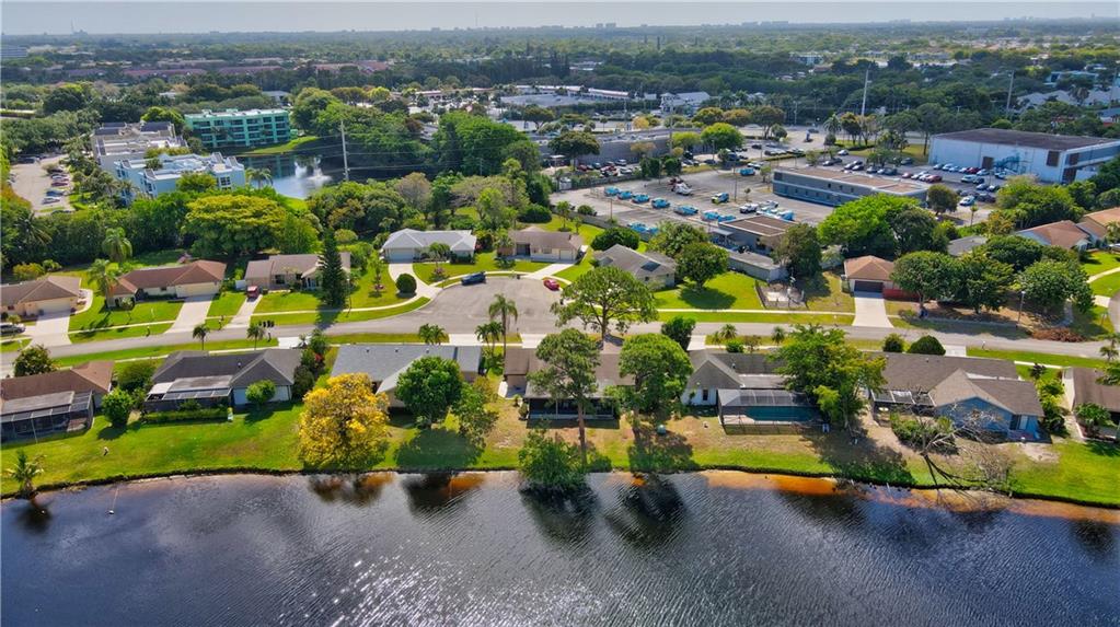 Coco Wood Lakes - Residential
