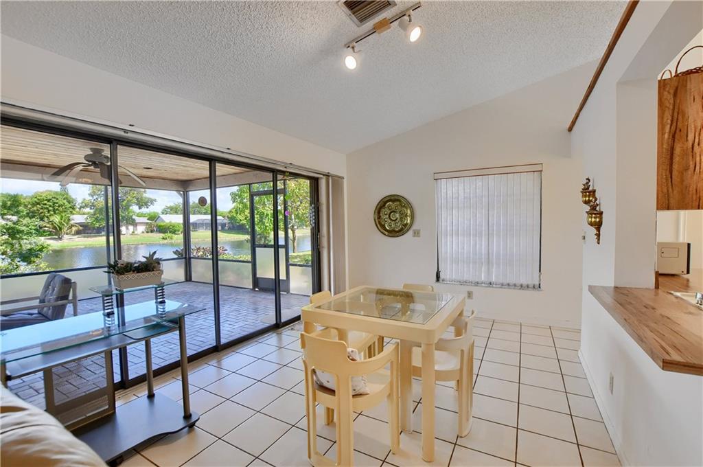 Coco Wood Lakes - Residential