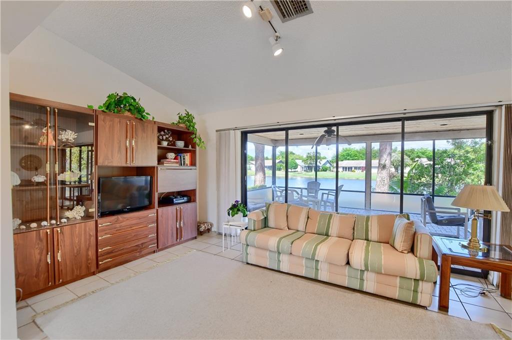 Coco Wood Lakes - Residential