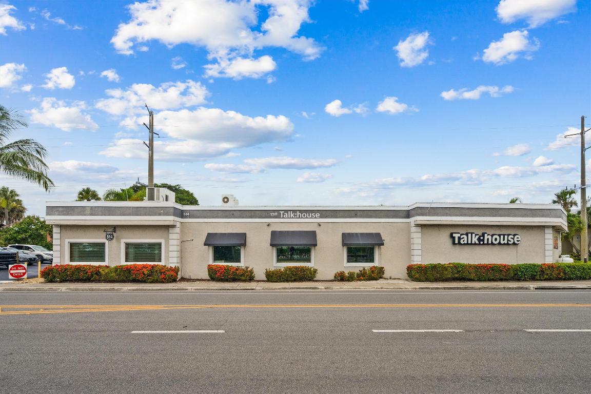 LOCATION! LOCATION! LOCATION in City of Stuart! Fantastic opportunity to own the very popular Talk:House restaurant. Extensively renovated in 2017/2018. All renovations were permitted. Sale includes the business, main restaurant building (permitted seating for 80) + The Speakeasy, a separate private dining establishment with it's own bar and seating for 15, equipment, fixtures & furniture. A valuable 4COP Quota Liquor License is also included. Also a large outdoor pavered dining courtyard with permitted seating for 55. New parking lot for 26+2 parking spaces. Possible owner financing: $500,000 down, $2,500,000 @4% interest(only $100,000 per year or $8,333 per month and a 2 year balloon payment.